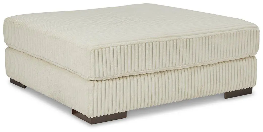 Lindyn Oversized Accent Ottoman 1