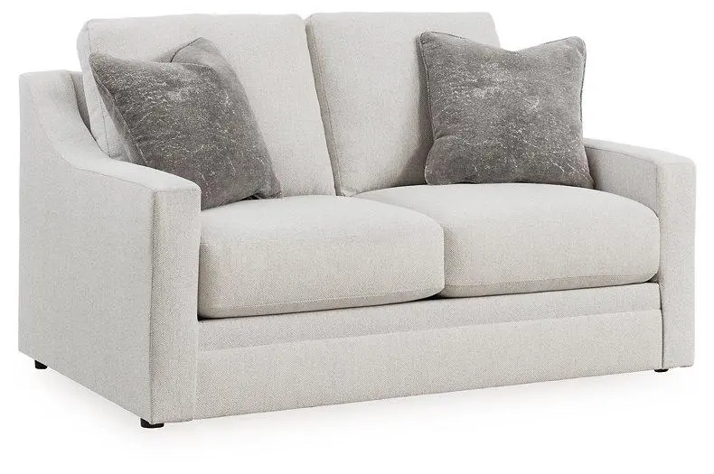 Maitelynn Loveseat 1