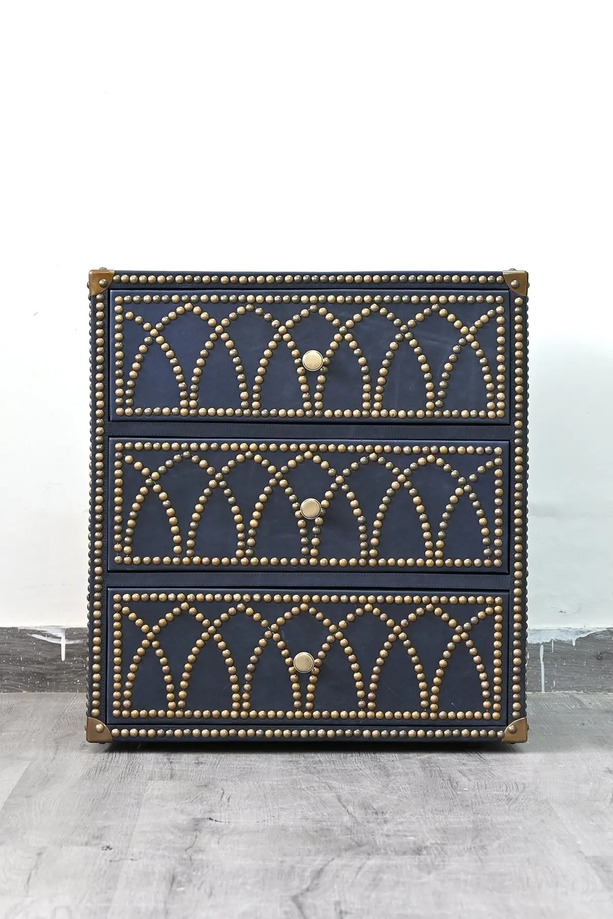 Amy - Chest Of Drawers - Leather 2