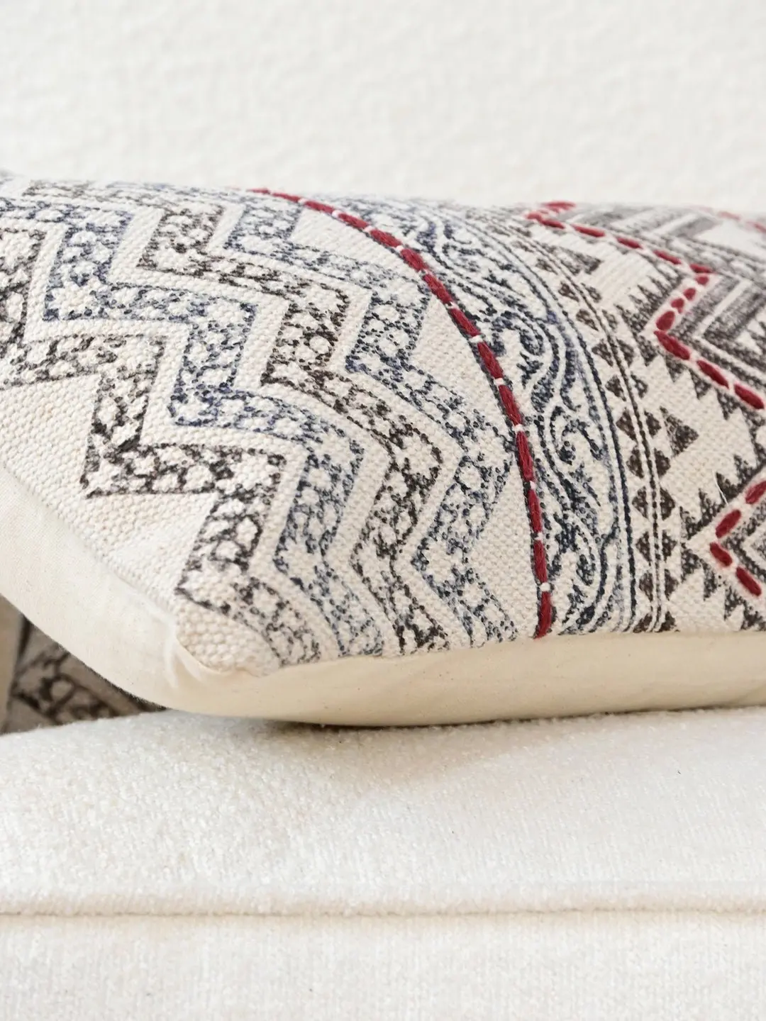 Cassia-Lumbar Cushion Cover 4