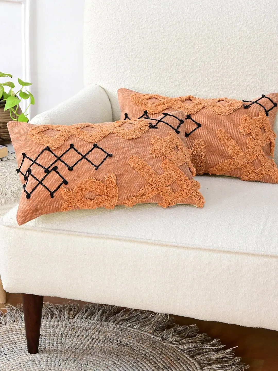 Lris-Lumbar Cushion Cover 1