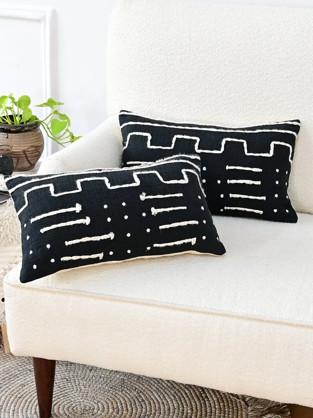 Sable - Lumbar Cushion Cover 1