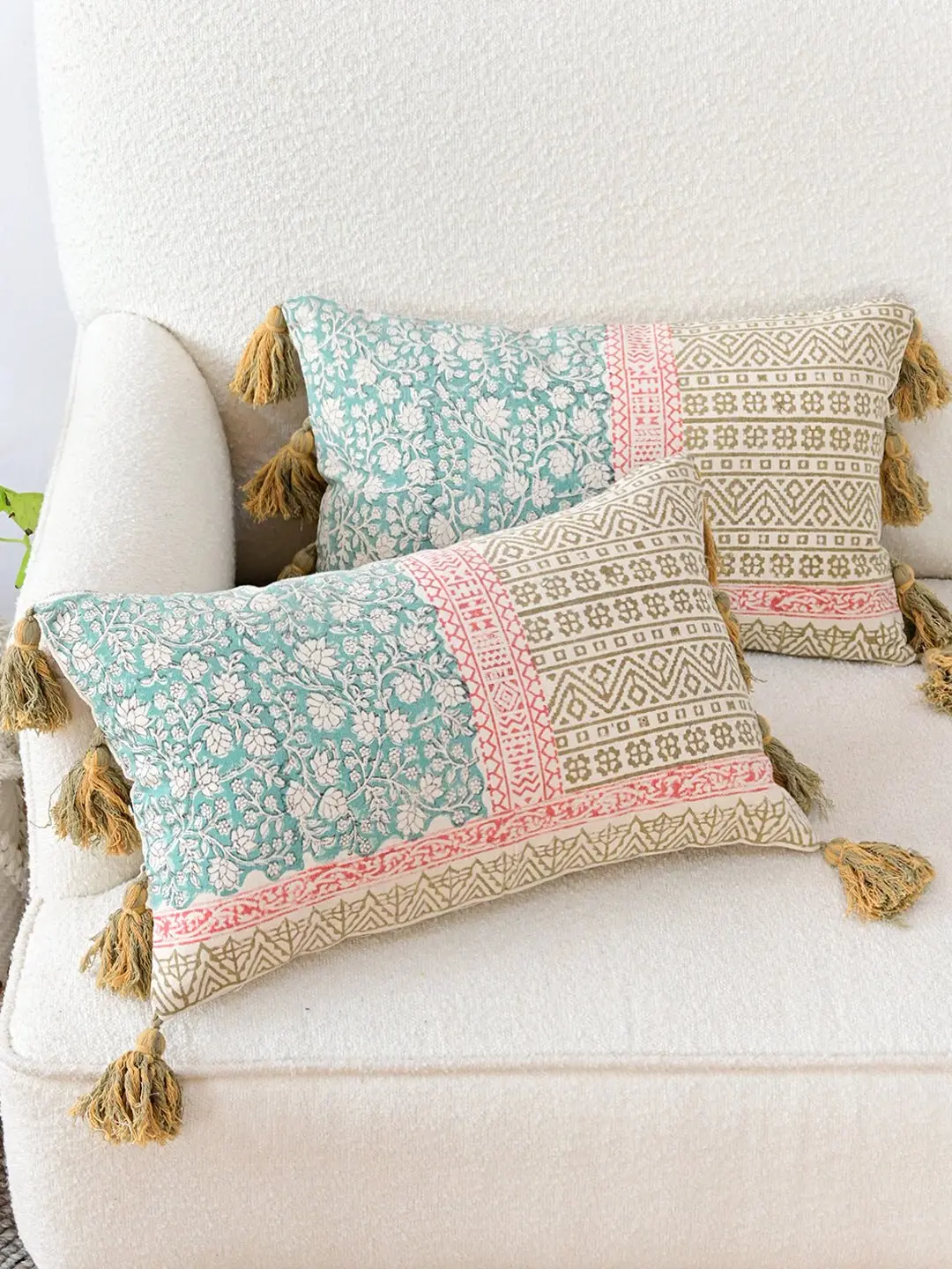 Crocus-Lumbar Cushion Cove 3