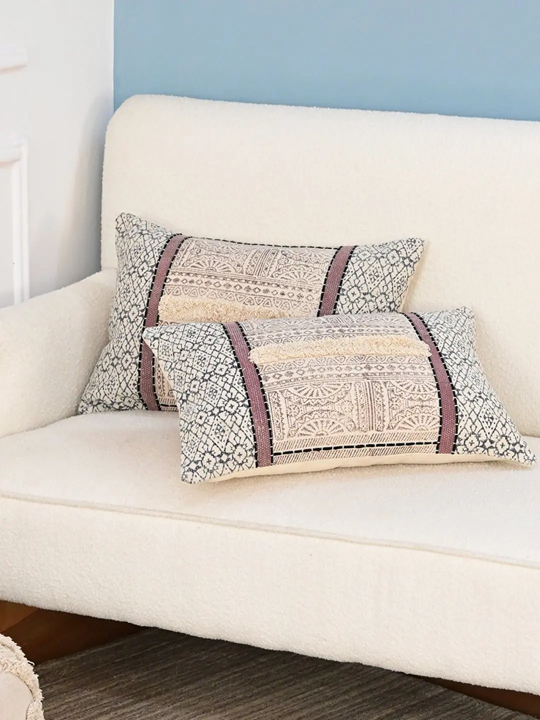 Dainty-Lumbar Cushion Cover 1
