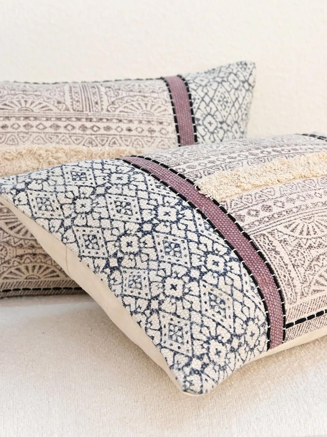 Dainty-Lumbar Cushion Cover 3