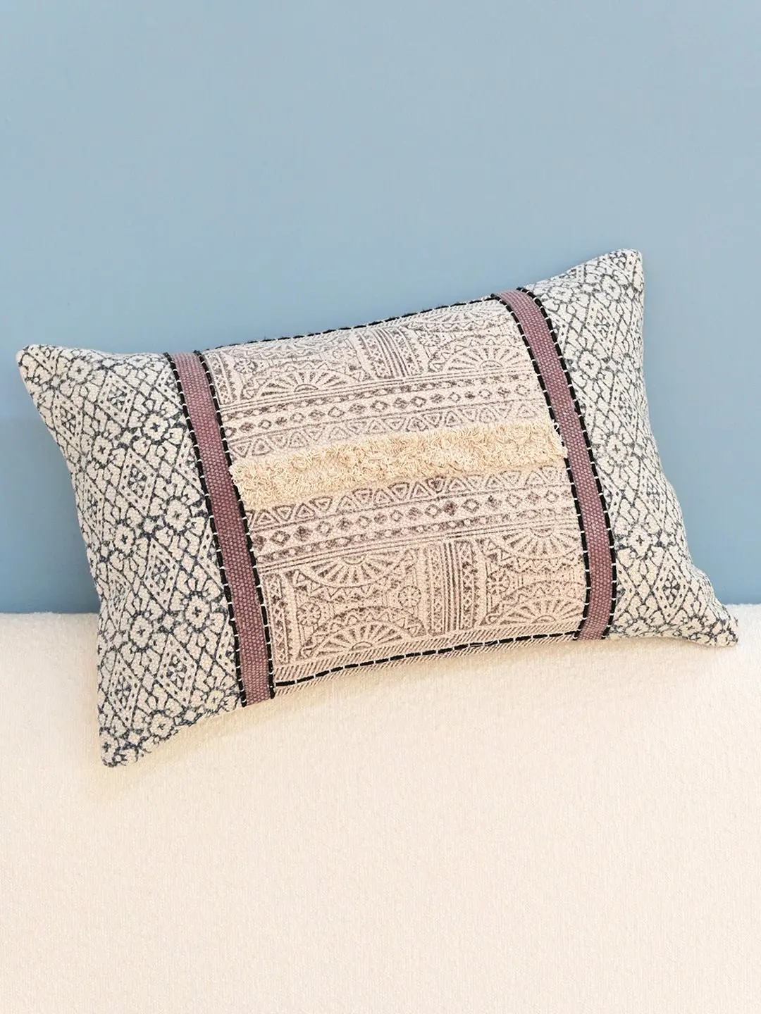 Dainty-Lumbar Cushion Cover 2