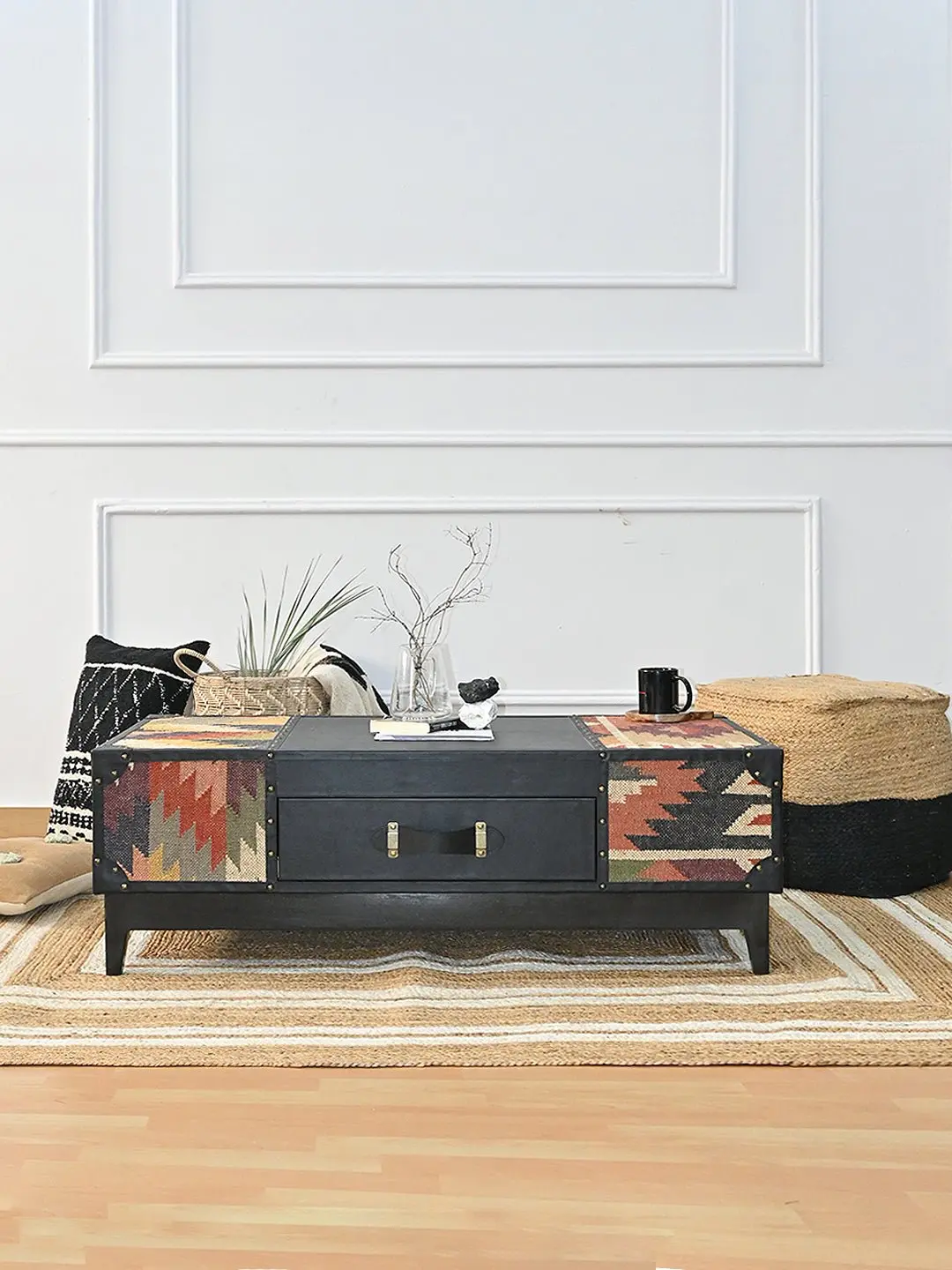 Jaipur Coffee Table - Kilim And Leather 1