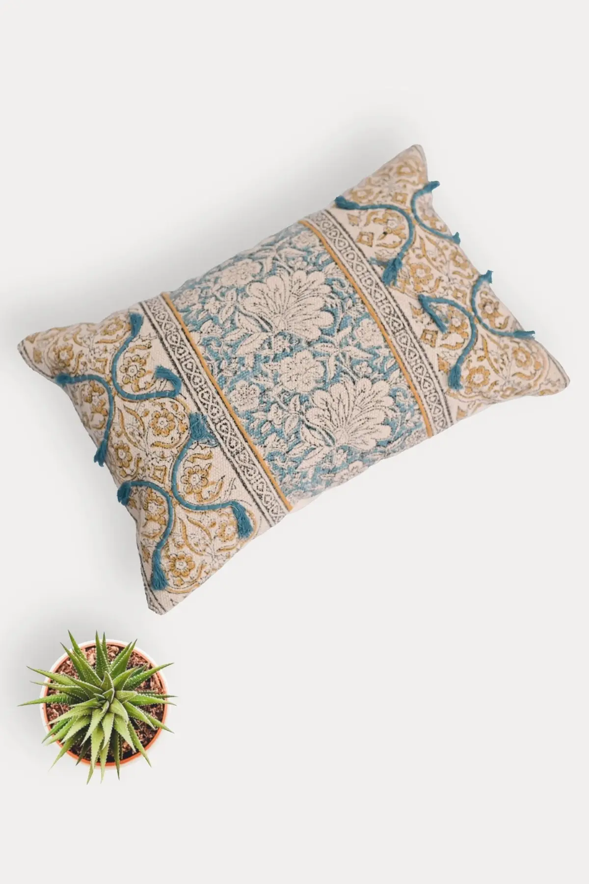 Indana - Lumbar Cushion Cover 1