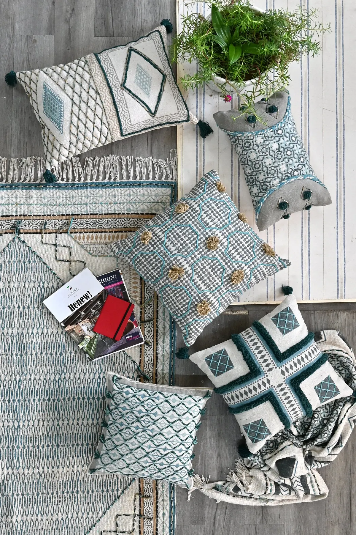 Elarin - Square Cushion Cover 4