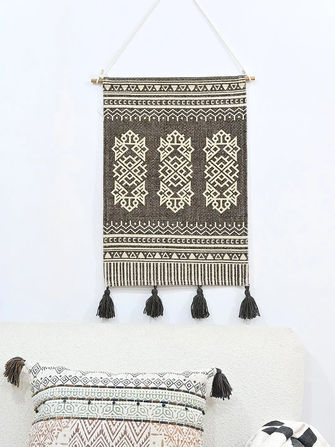 Deviant - Wall Hanging 1