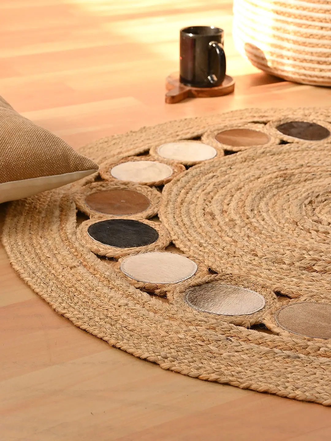 Conklin- Round Jute Beige Brown Rug 2