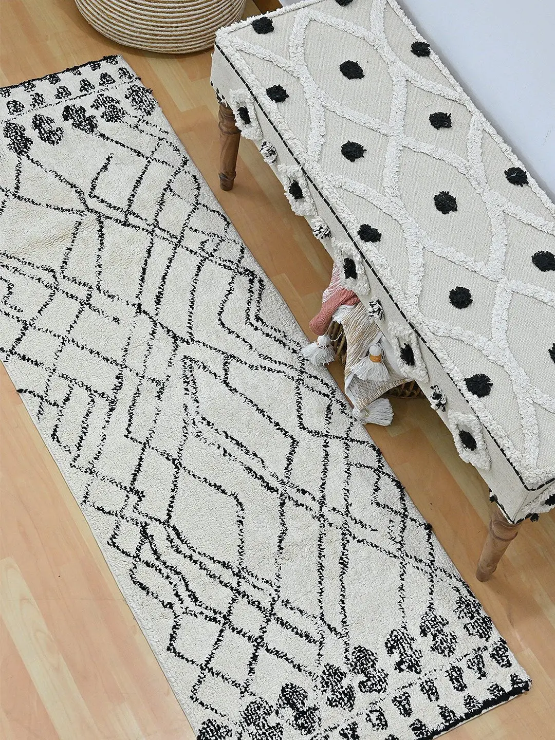 Valarie- Tufted Floor Runner 1