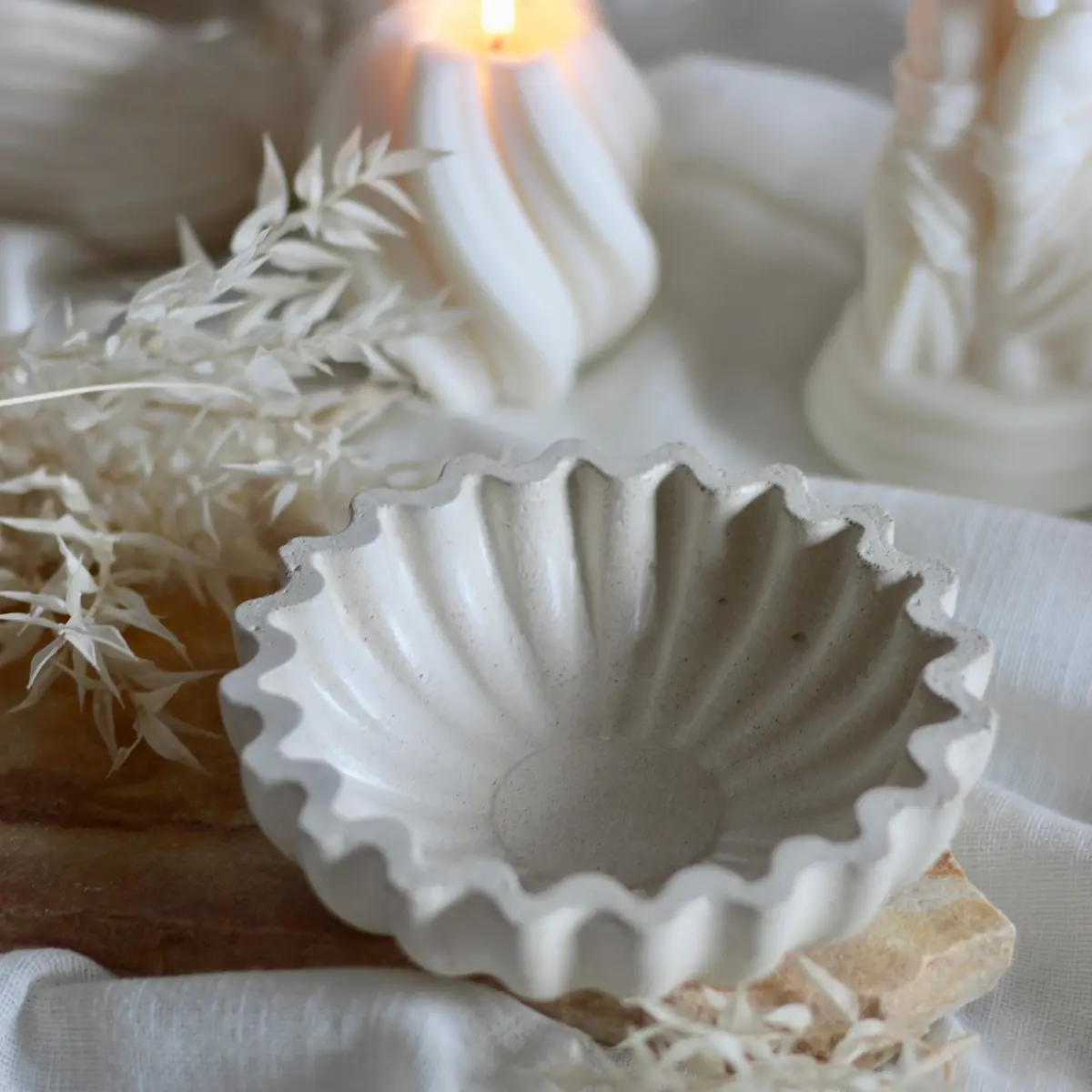 Beton Schale "Wavy" Klein 2