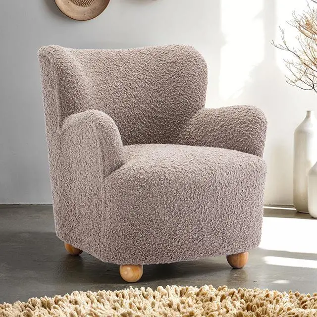 Acaso Accent Chair 1