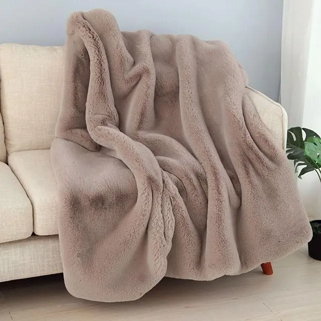 Caparica Blush Throw, Blush 1