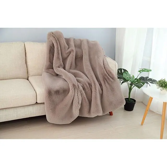 Caparica Blush Throw, Blush 2