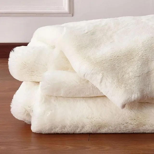 Caparica Off White Throw, Off White 2