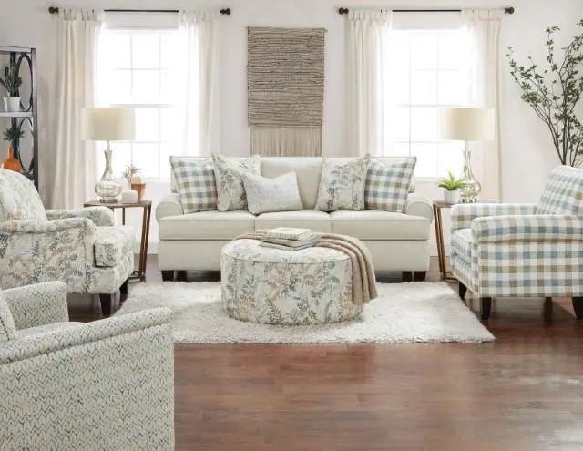 Cardigan Loveseat 2
