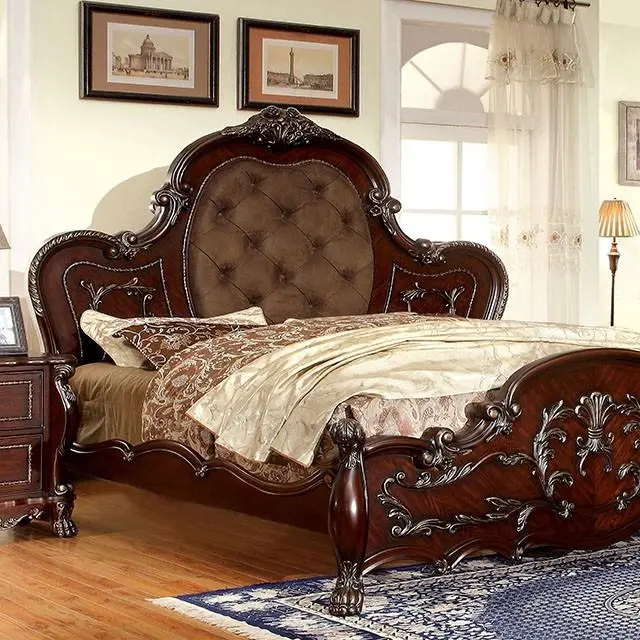 Castlewood Queen Bed 1
