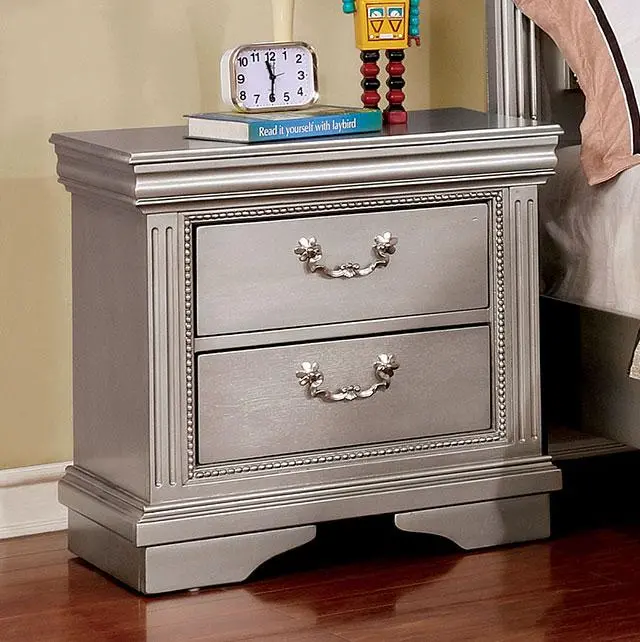 Claudia Night Stand 1