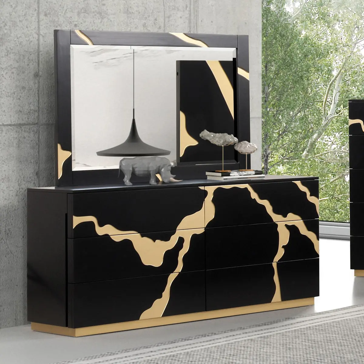 Goldsberg Dresser 1