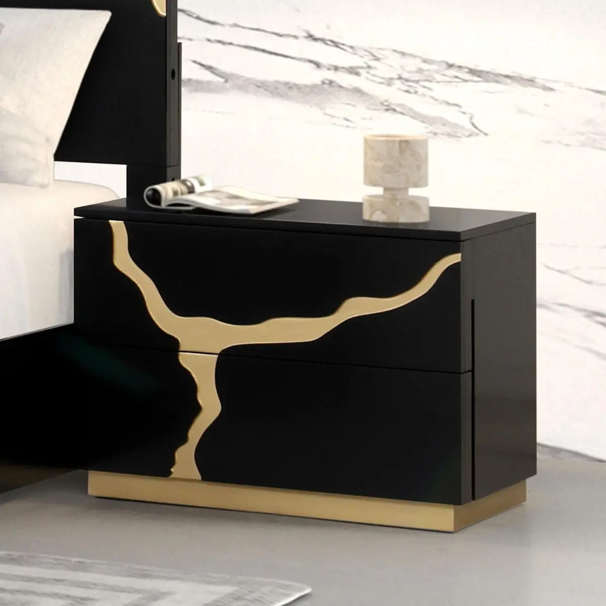Goldsberg Nightstand 1