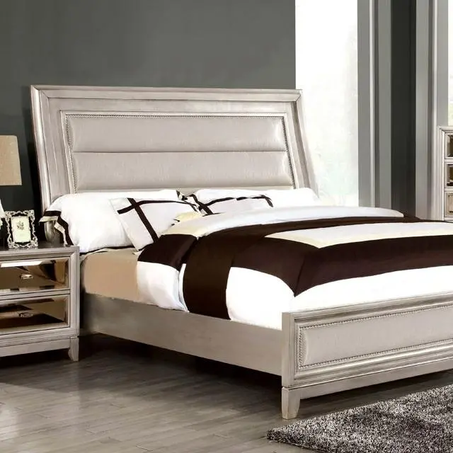 Golva Bed Beige & Black 1
