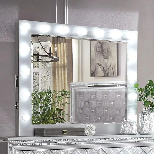 Belleterre Mirror 1