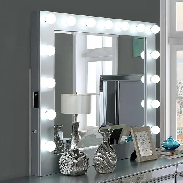 Belladonna Mirror W/ Usb, Power, Light, Silver 1