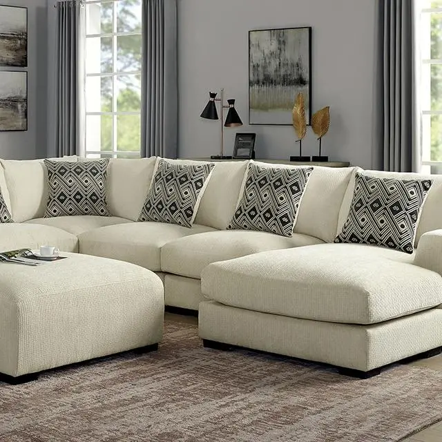 Kaylee U-Sectional W/ Right Chaise + Ottoman 1