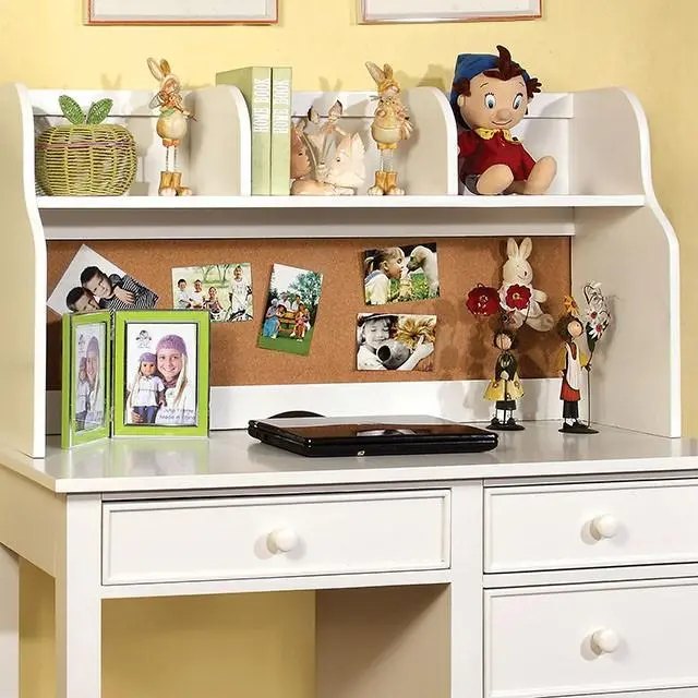 Omnus White Hutch 1
