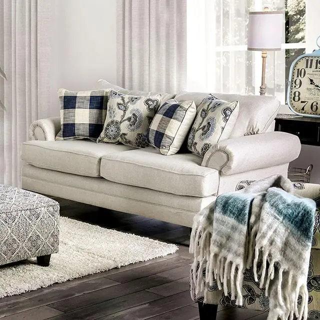 Nash Ivory Love Seat 1