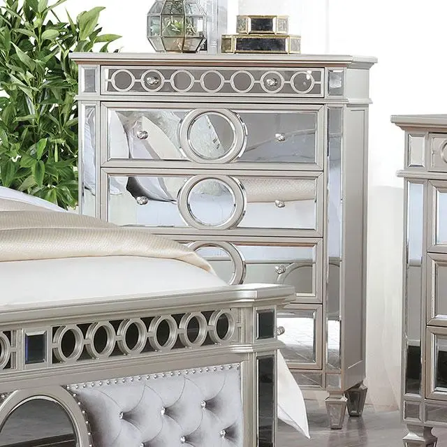 Marseille Chest 1
