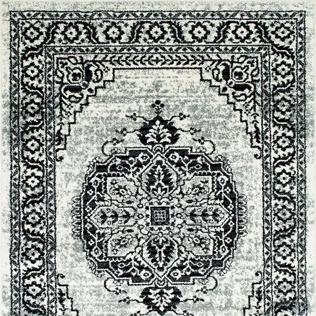 Serang Gray/Black 5' X 7' Area Rug 1