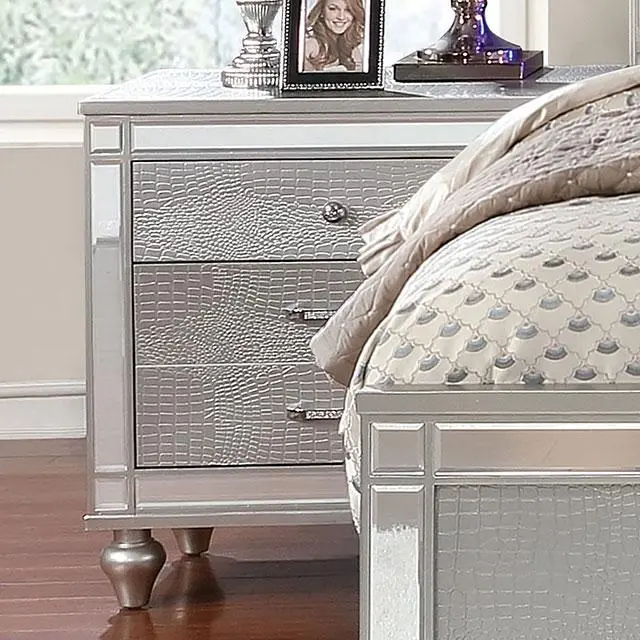 Brachium Silver Night Stand 1