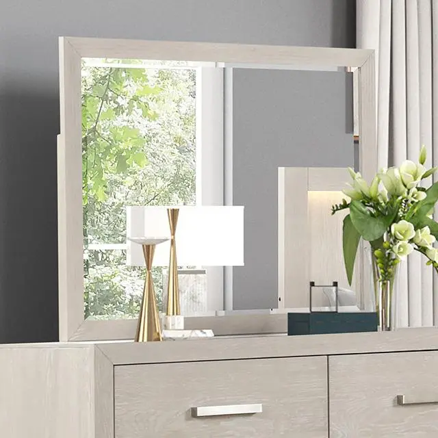 Wellingborough Mirror 1
