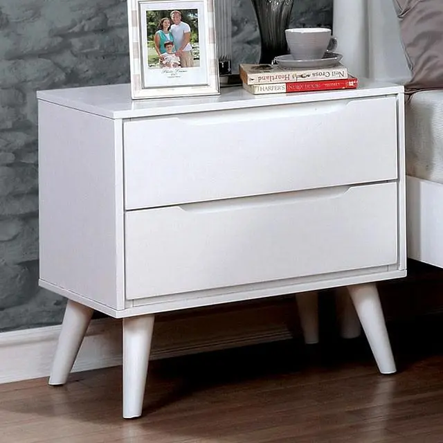 Lennart Ii White Night Stand 1
