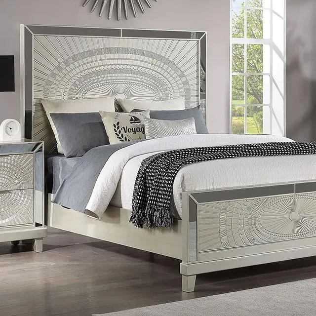 Valletta E.King & Queen Bed 1