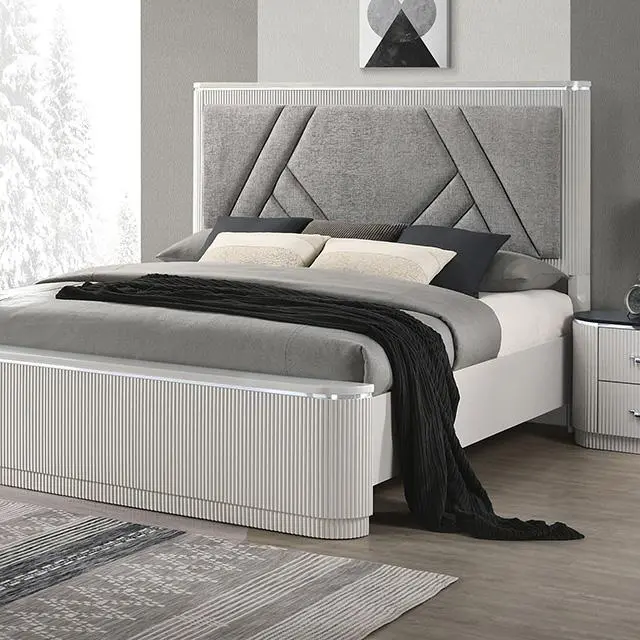 Aldgate Queen & E.King Bed 1