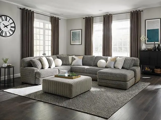 Elmhurst U-Shaped Sectional 2