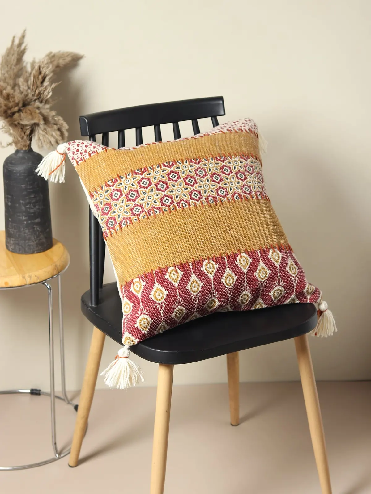 Border - Square Cushion Cover - Brown 1