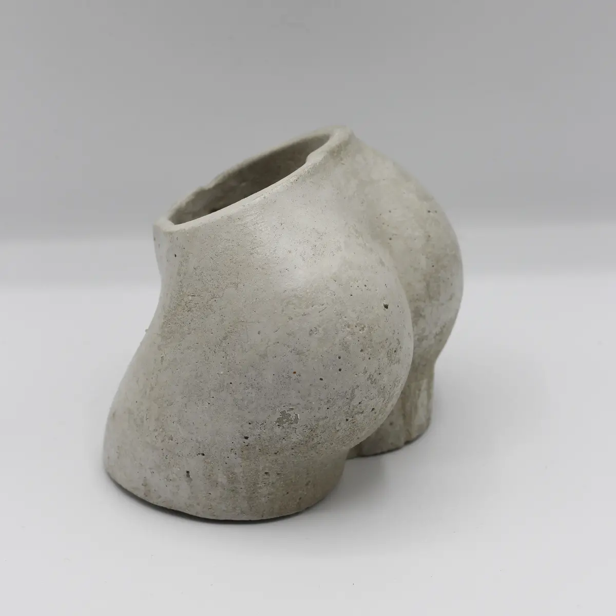 Betonvase; Frau ; Körper ;
Trockenblumenvase „Woman“ 2