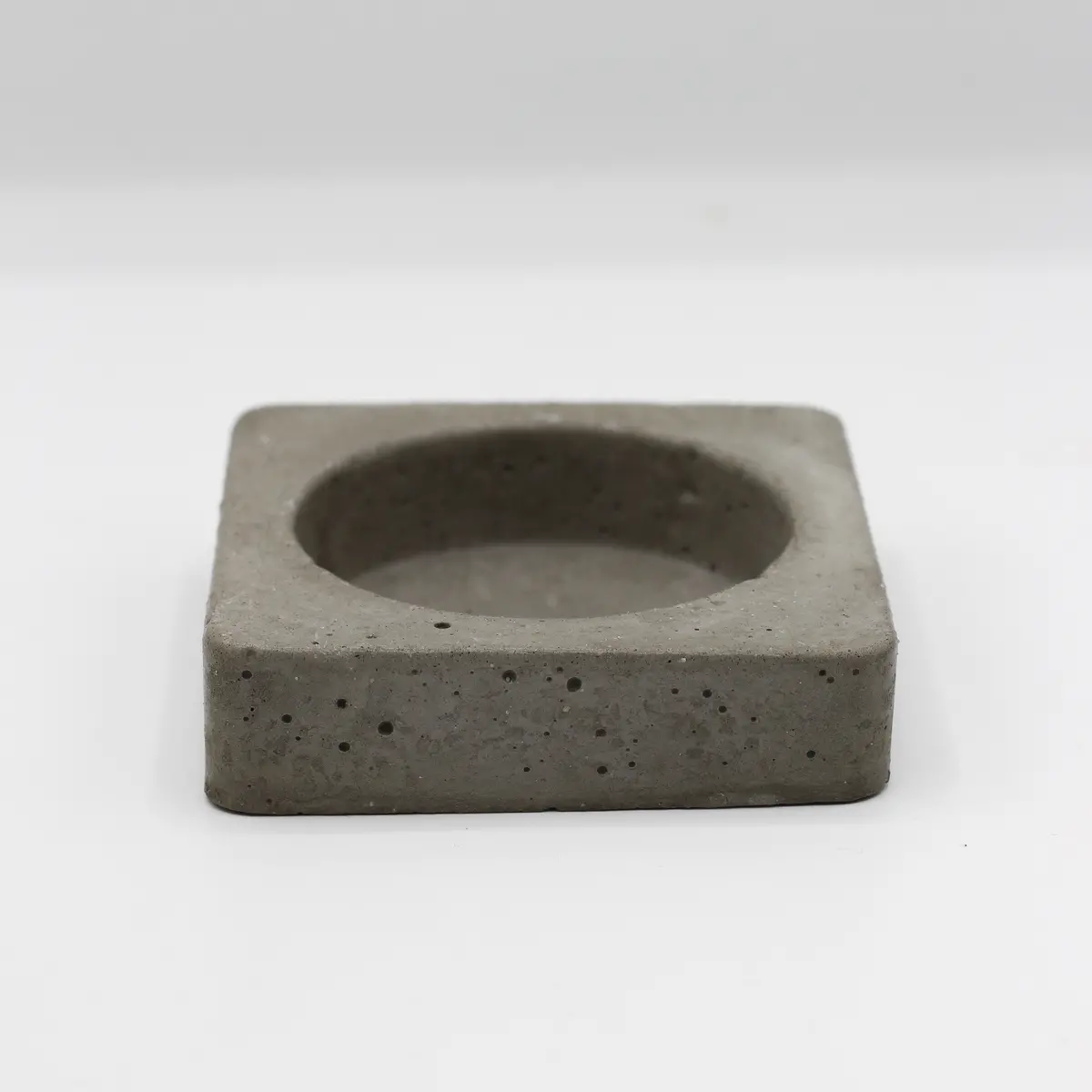 Beton Teelichthalter ; Kerzenständer „Eckig“ 1
