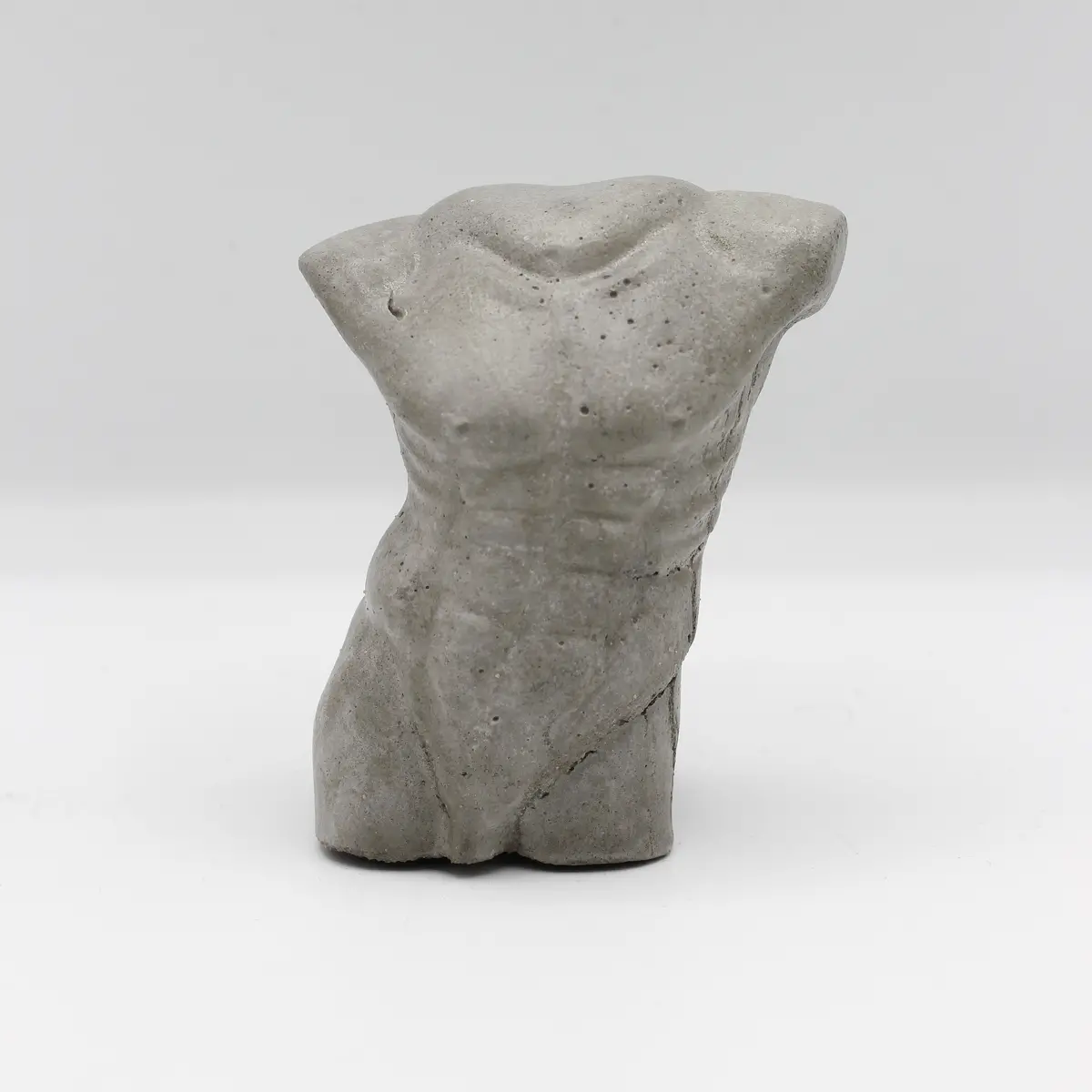 Beton ; Körper;  Mann ; Body „Adonis“ 1