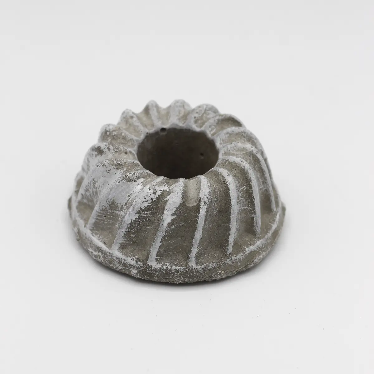 Beton Kerzenständer Gugelhupf „Junior“ 1