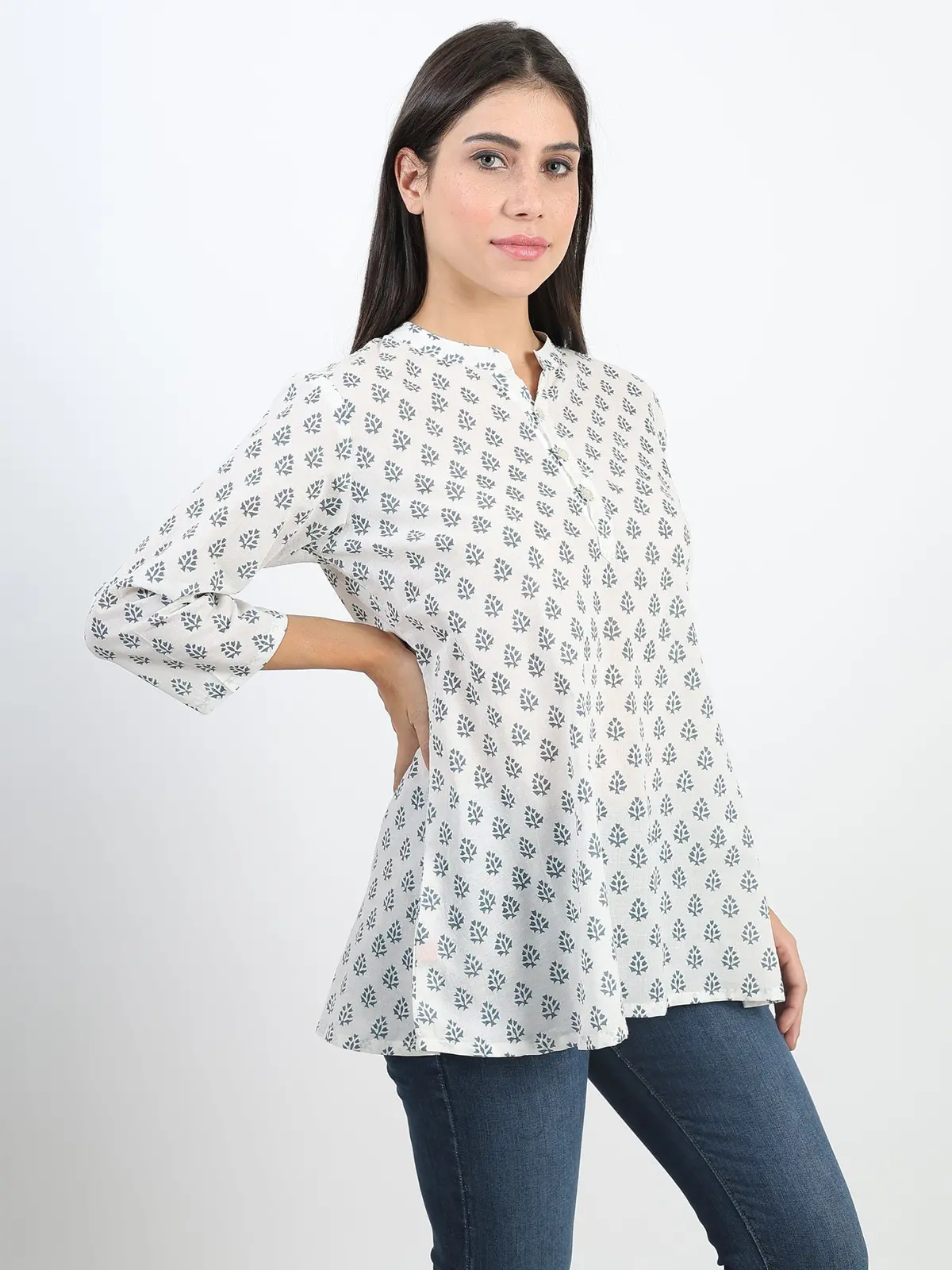 Nivah Floral Printed Top 1