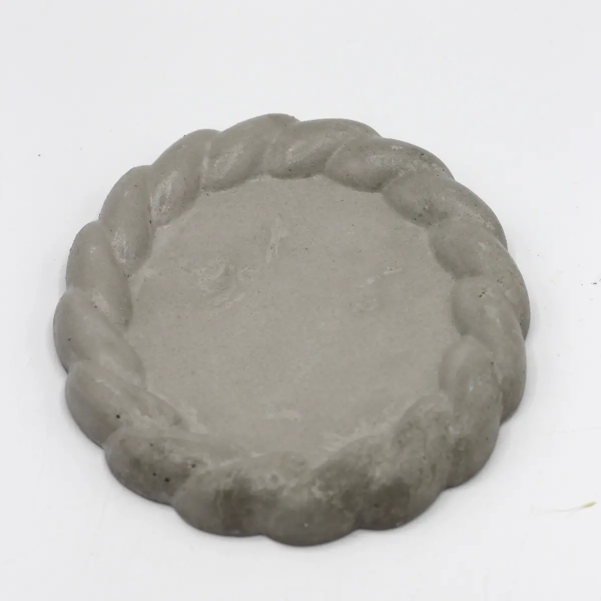Beton Untersetzer „Kranz Rund“ 1