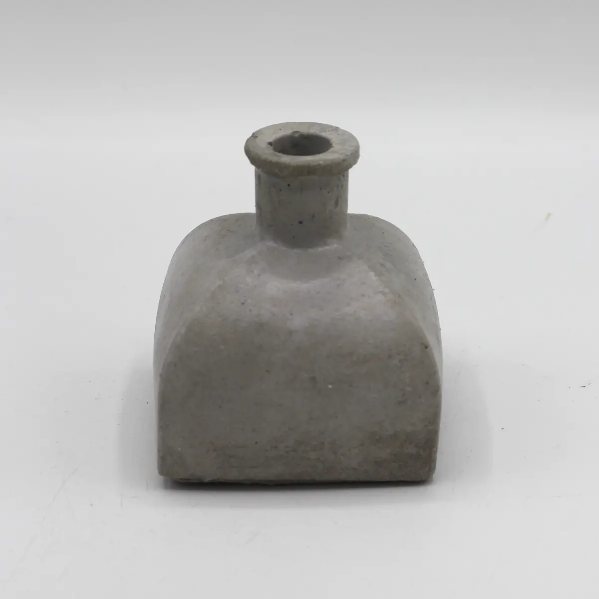 Betonvase; Vase ; Trockenblumenvase ; Rund ; Viereckig; Tintenfass 1