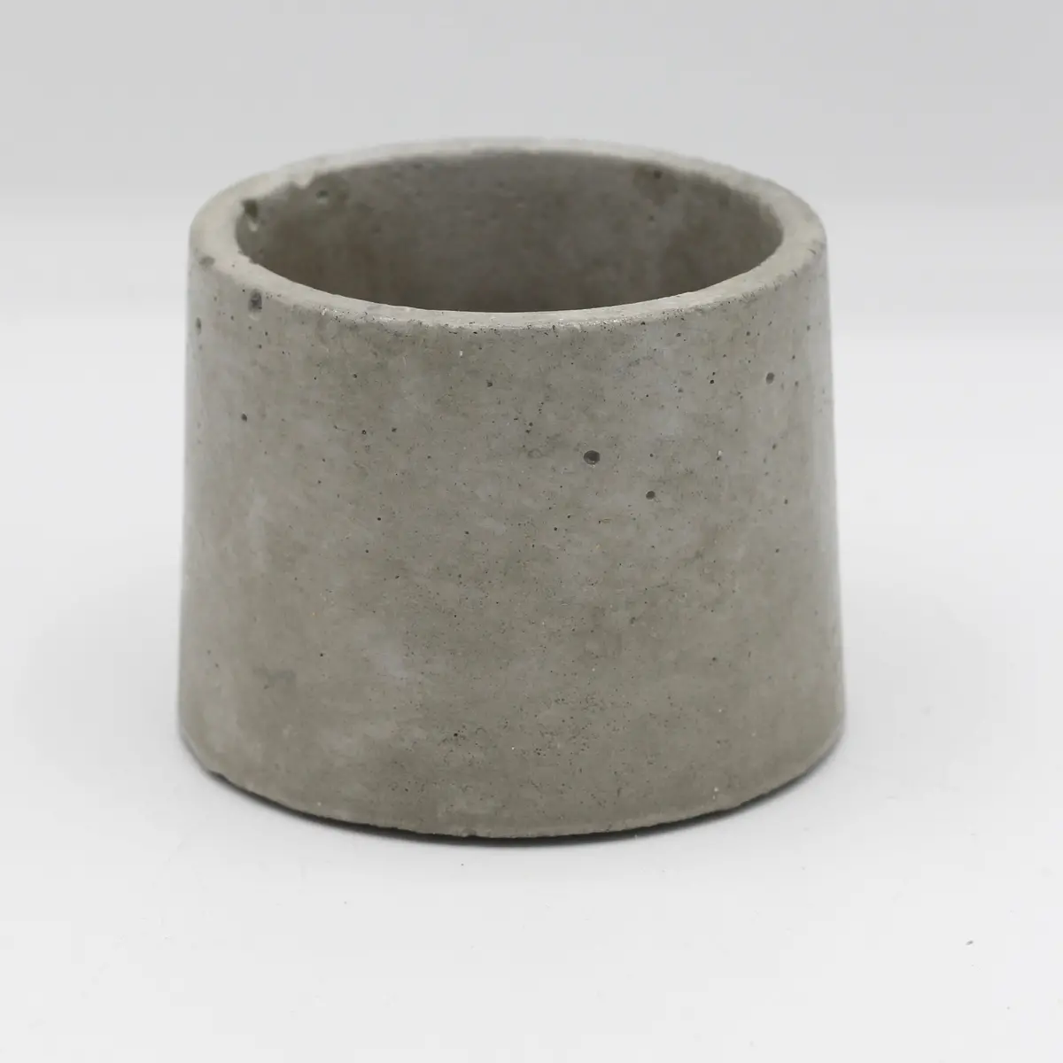 Beton Topf „Klein Rund Herz“ 2