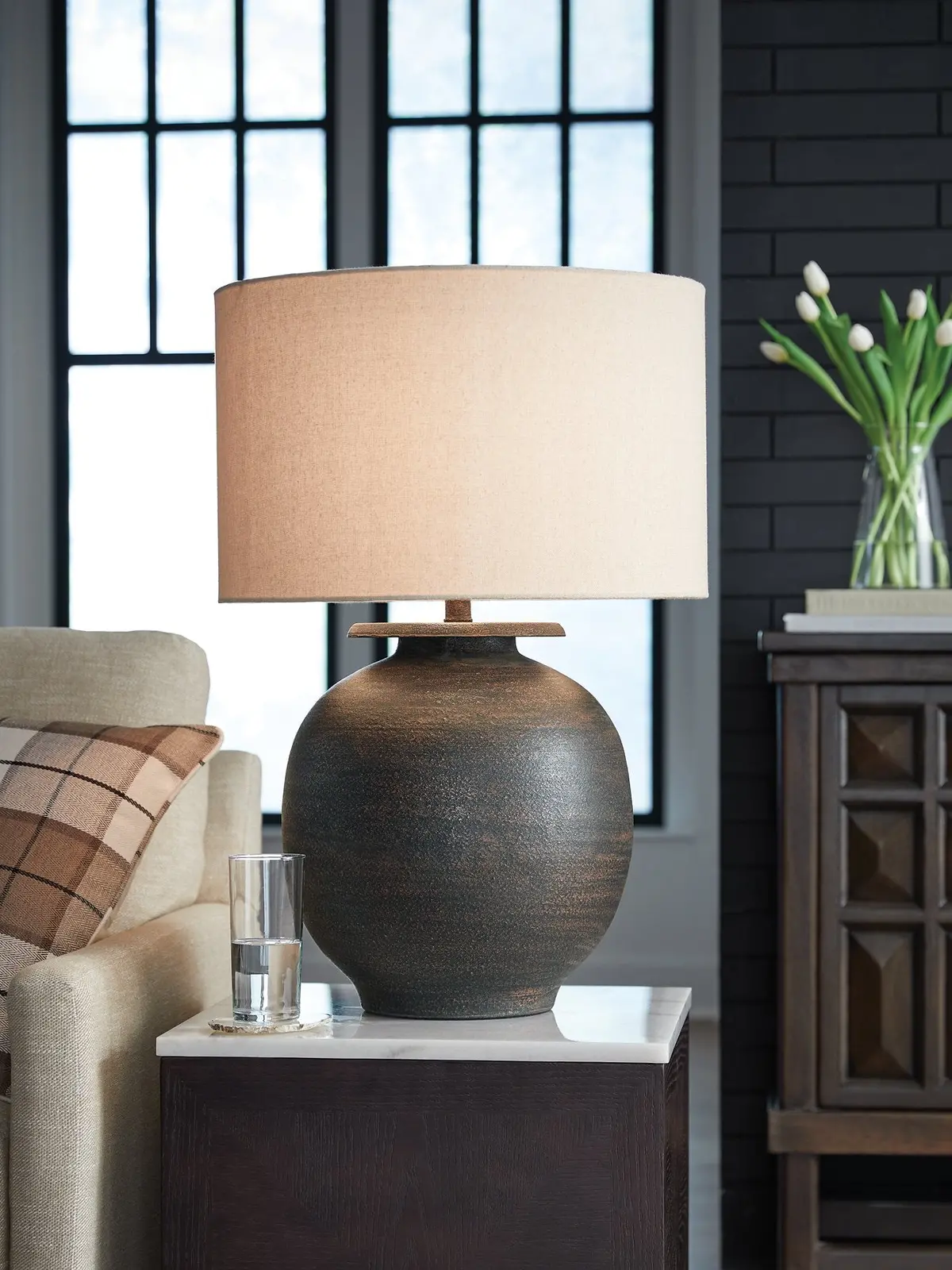 Carlenbury Table Lamp 2